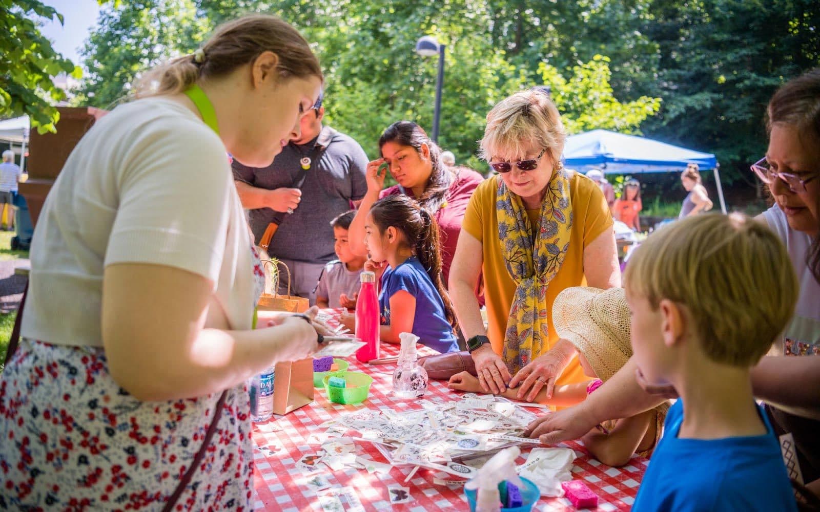 Artmaking Outside