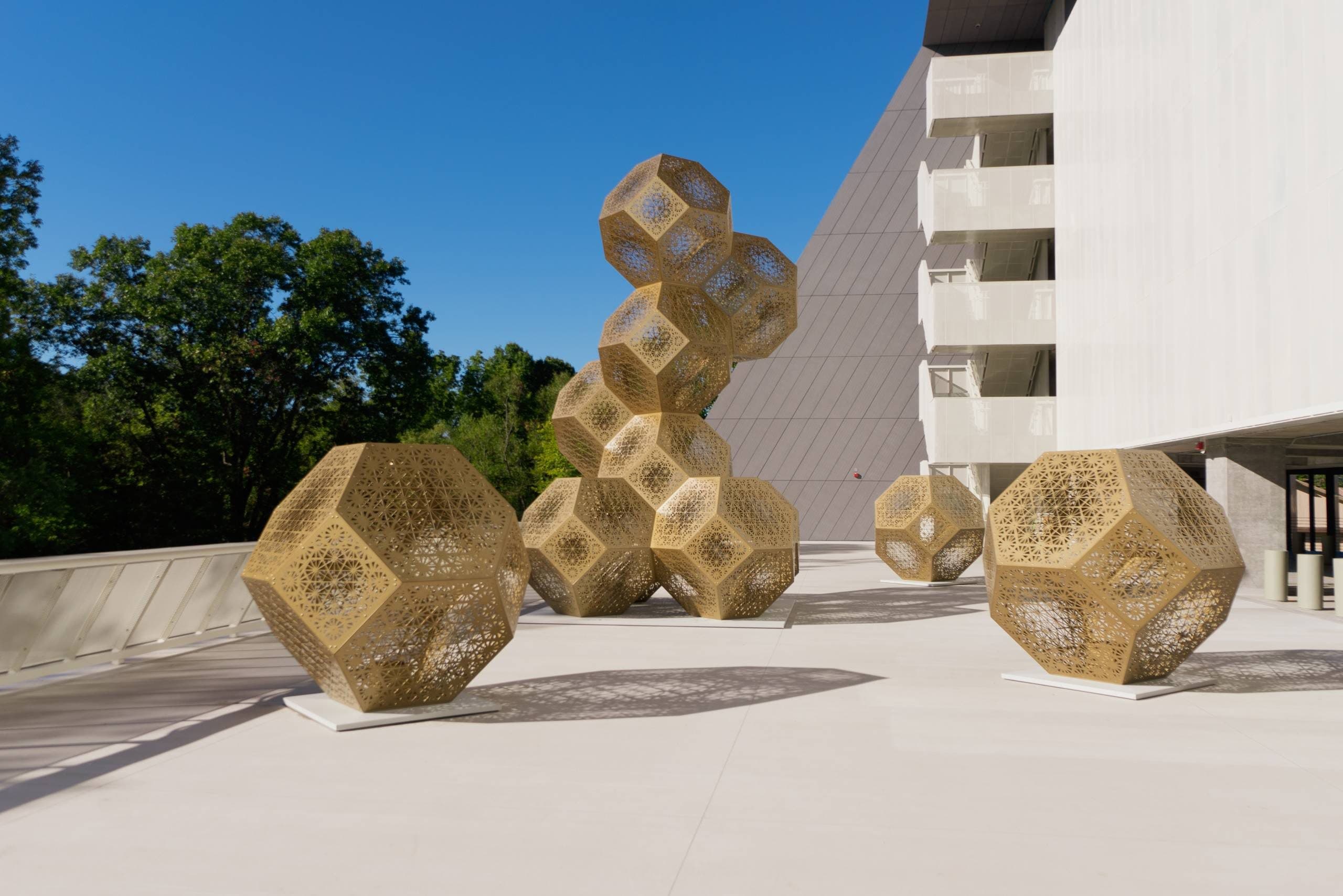 Congruence sculpture