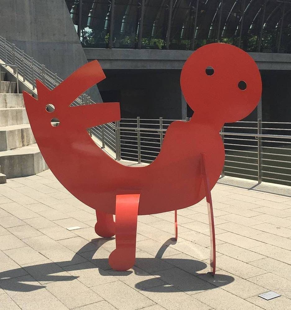 Keith Haring, Two-Headed Figure, 1986, polyurethane paint on aluminum. Crystal Bridges Museum of American Art, Bentonville, Arkansas